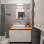Astrid - Rodzinny 2pok Ap Blisko Morza Parking, Basen Z Sauna W Cenie Apartman