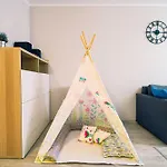 Astrid - Rodzinny 2pok Ap Blisko Morza Parking, Basen Z Sauna W Cenie Apartman