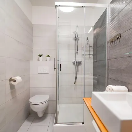 Astrid - Rodzinny 2pok Ap Blisko Morza Parking, Basen Z Sauna W Cenie * Kolobřeh