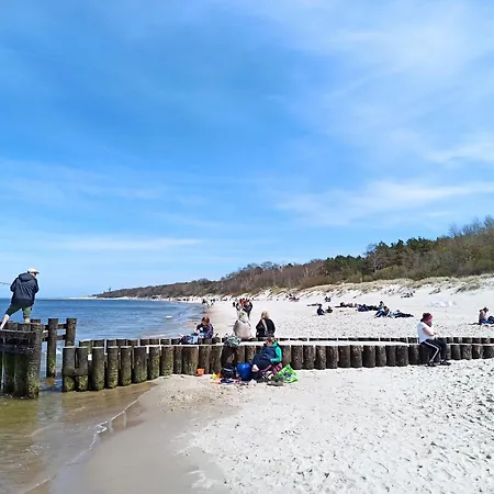 Astrid - Rodzinny 2pok Ap Blisko Morza Parking, Basen Z Sauna W Cenie Apartmán